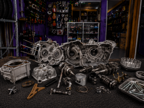 ENGINE PARTS